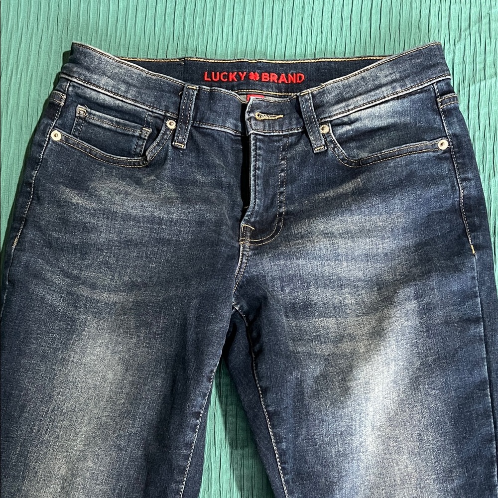 Lucky Brand Women's Dark Wash Straight Leg Jeans